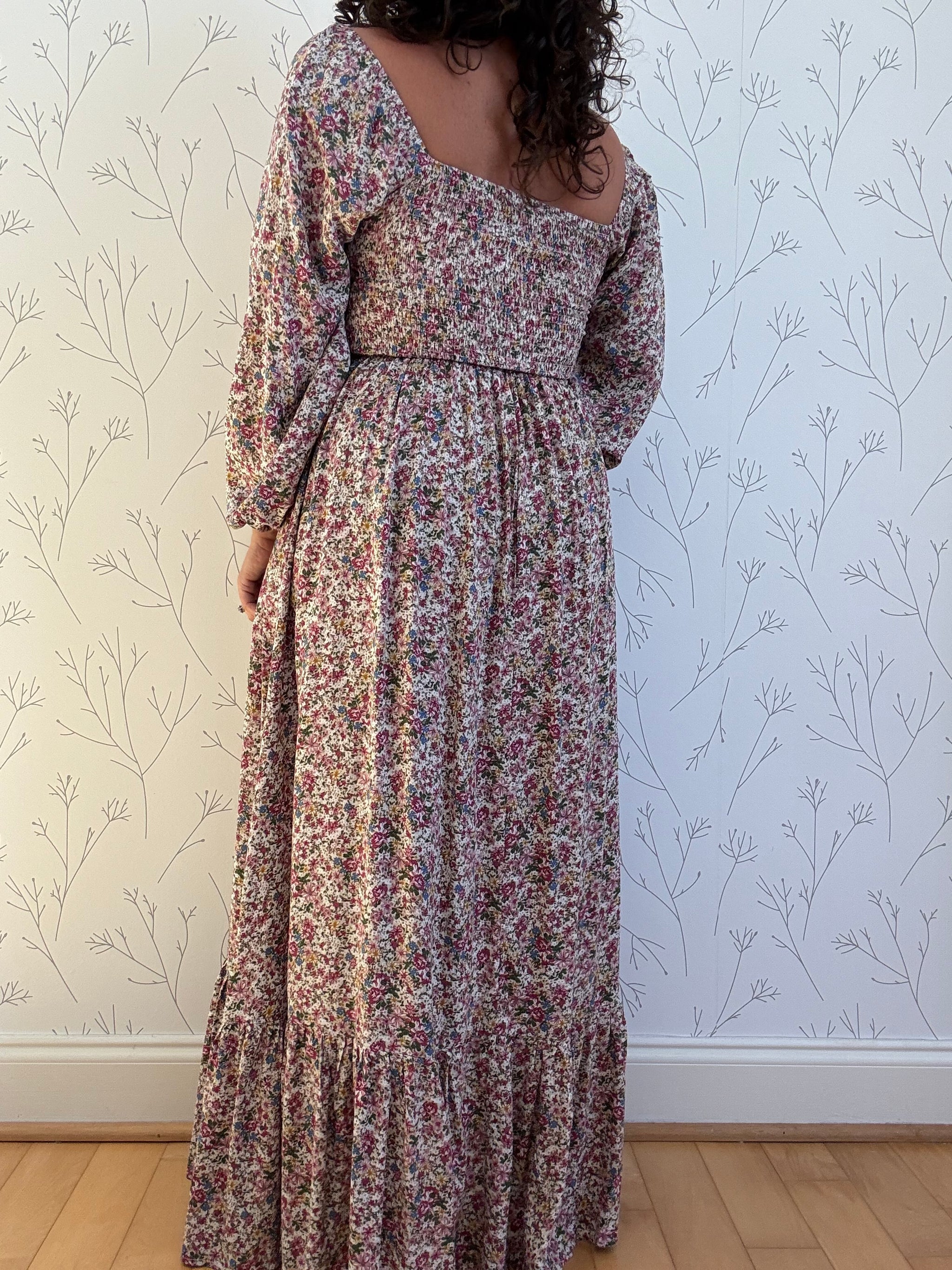 Ella Sweetheart Neckline Maxi Dress
