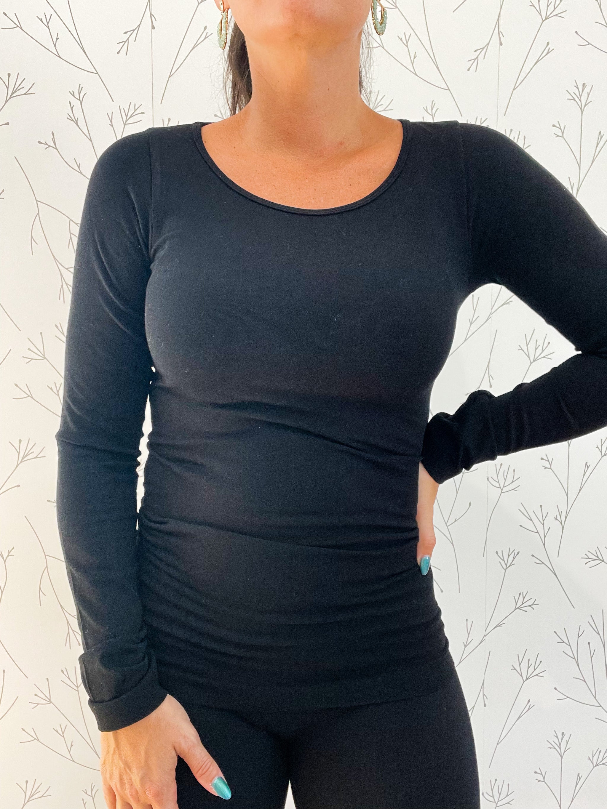 Solid Long Sleeve Round Neck Basic Layering Top
