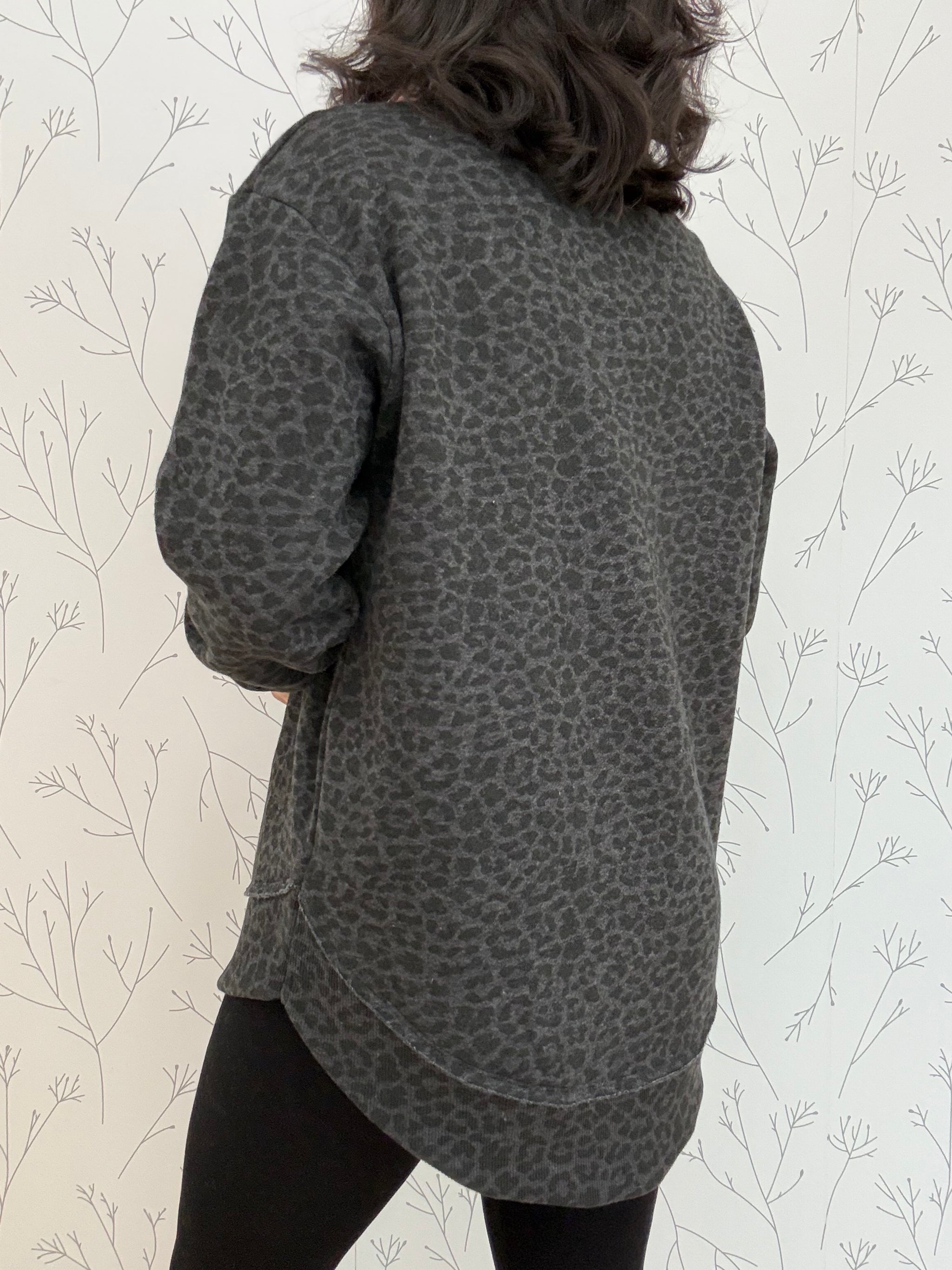 Leopard Pullover Sweatshirt