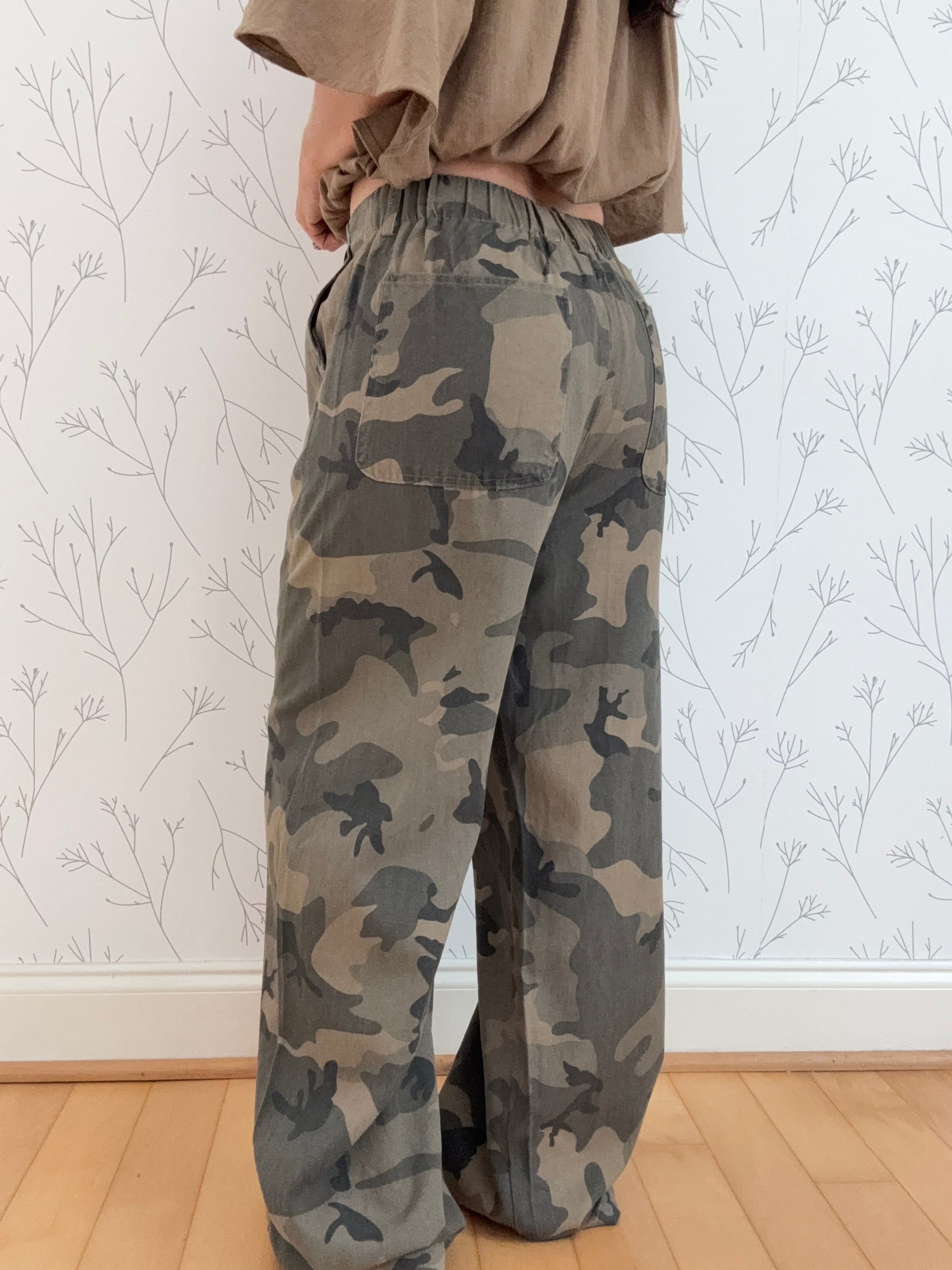 Camo Classic Wide Leg Pants