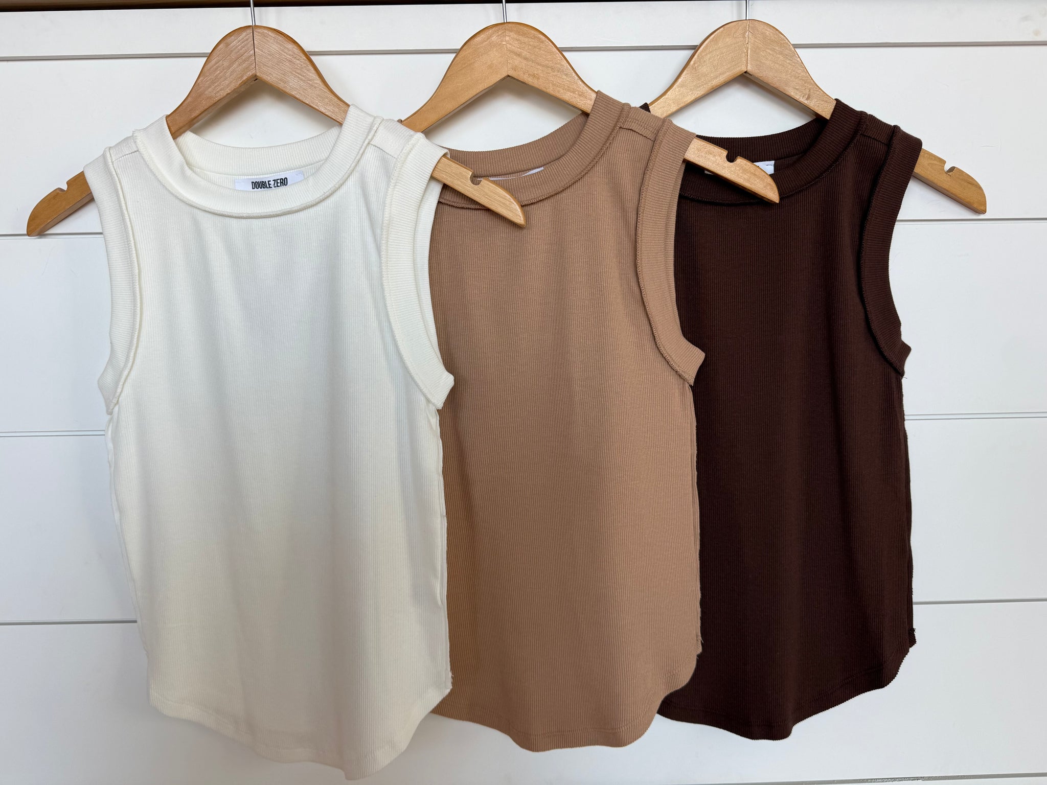 Spring Essential Tank
