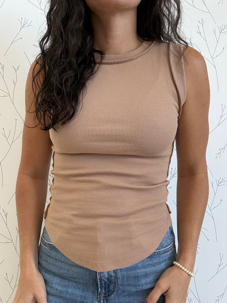 Spring Essential Tank