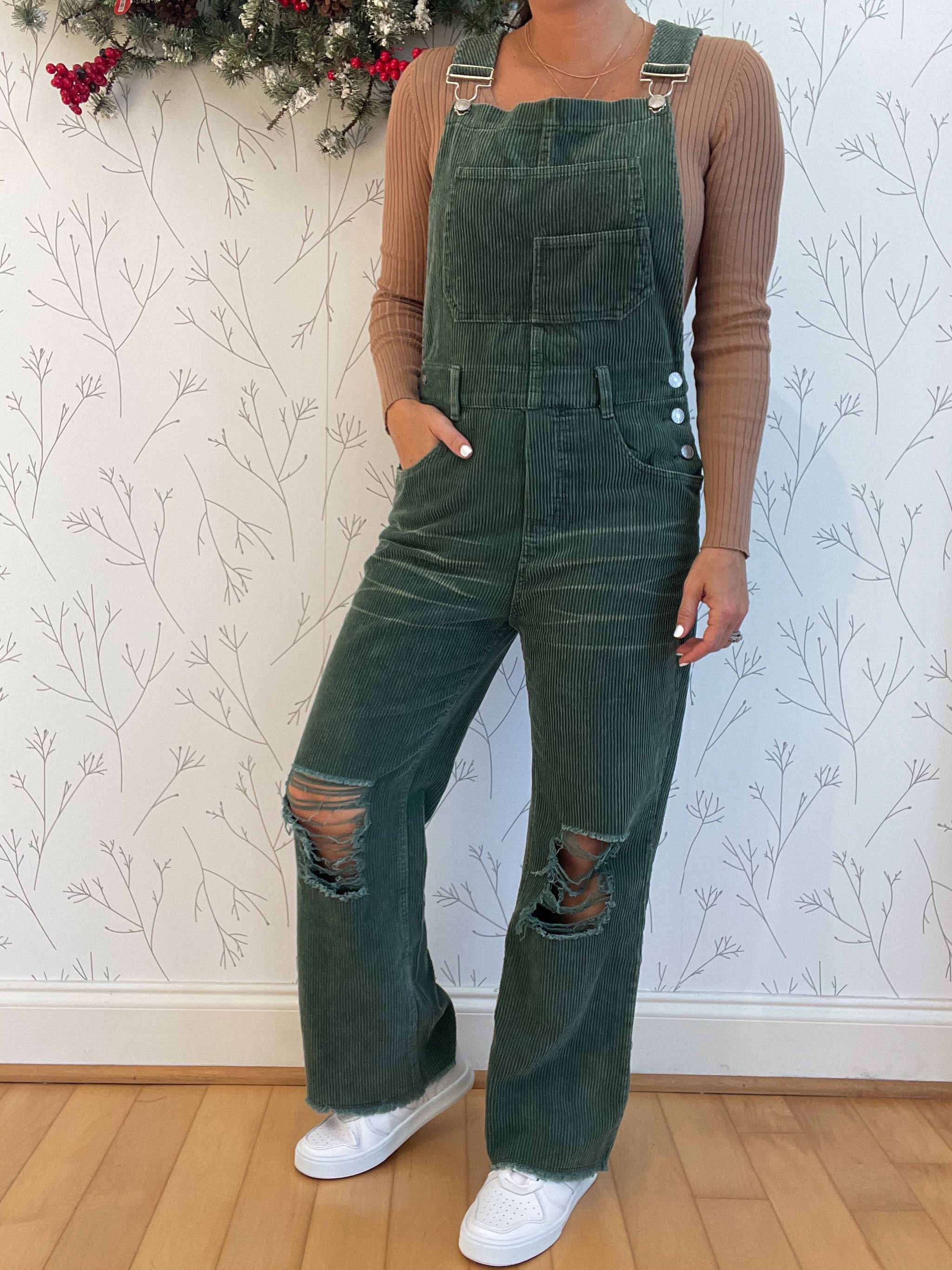 Distressed Detail Vintage Washed Corduroy Overalls