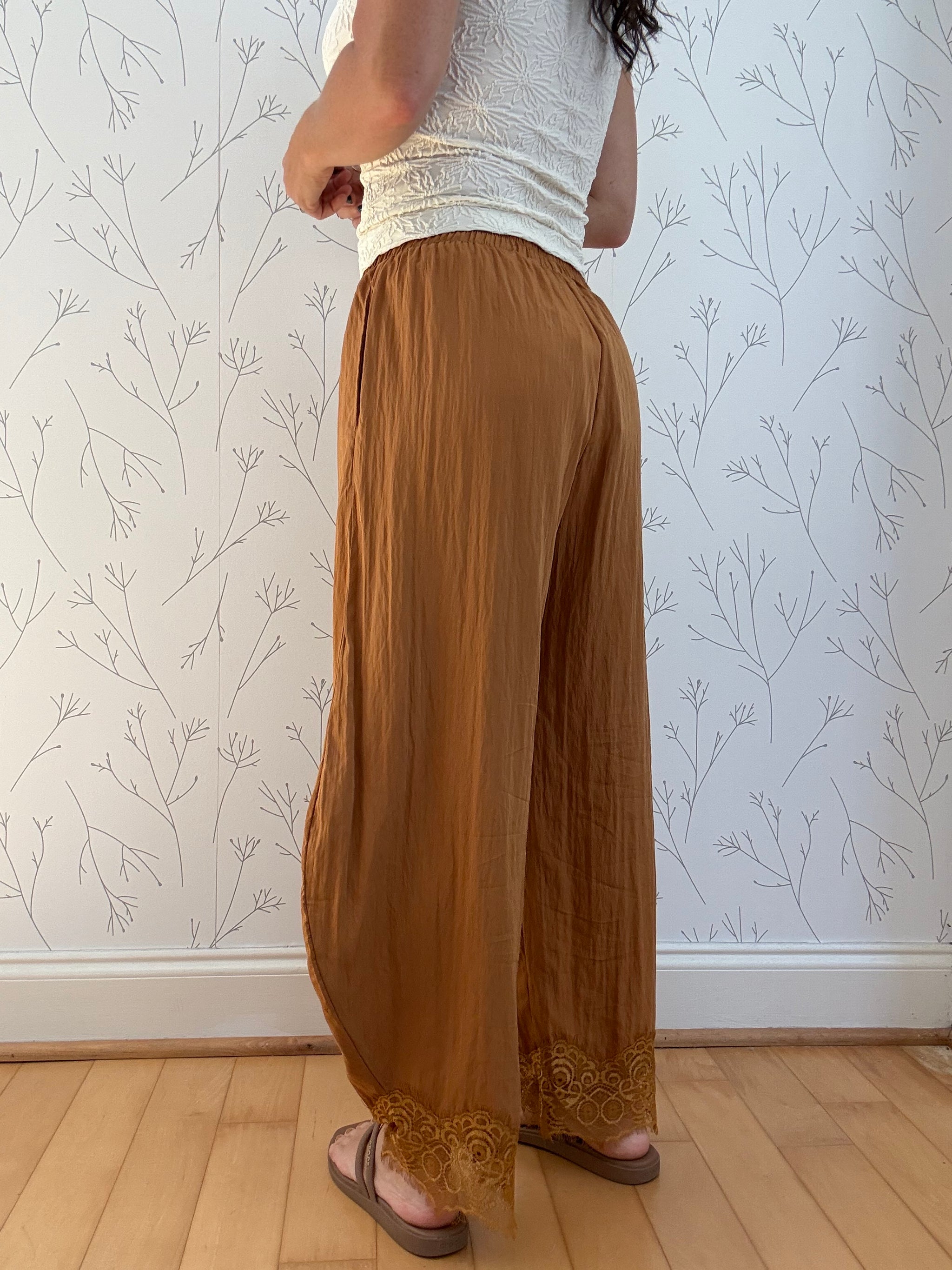 Lace & Leaves Barrel Pants