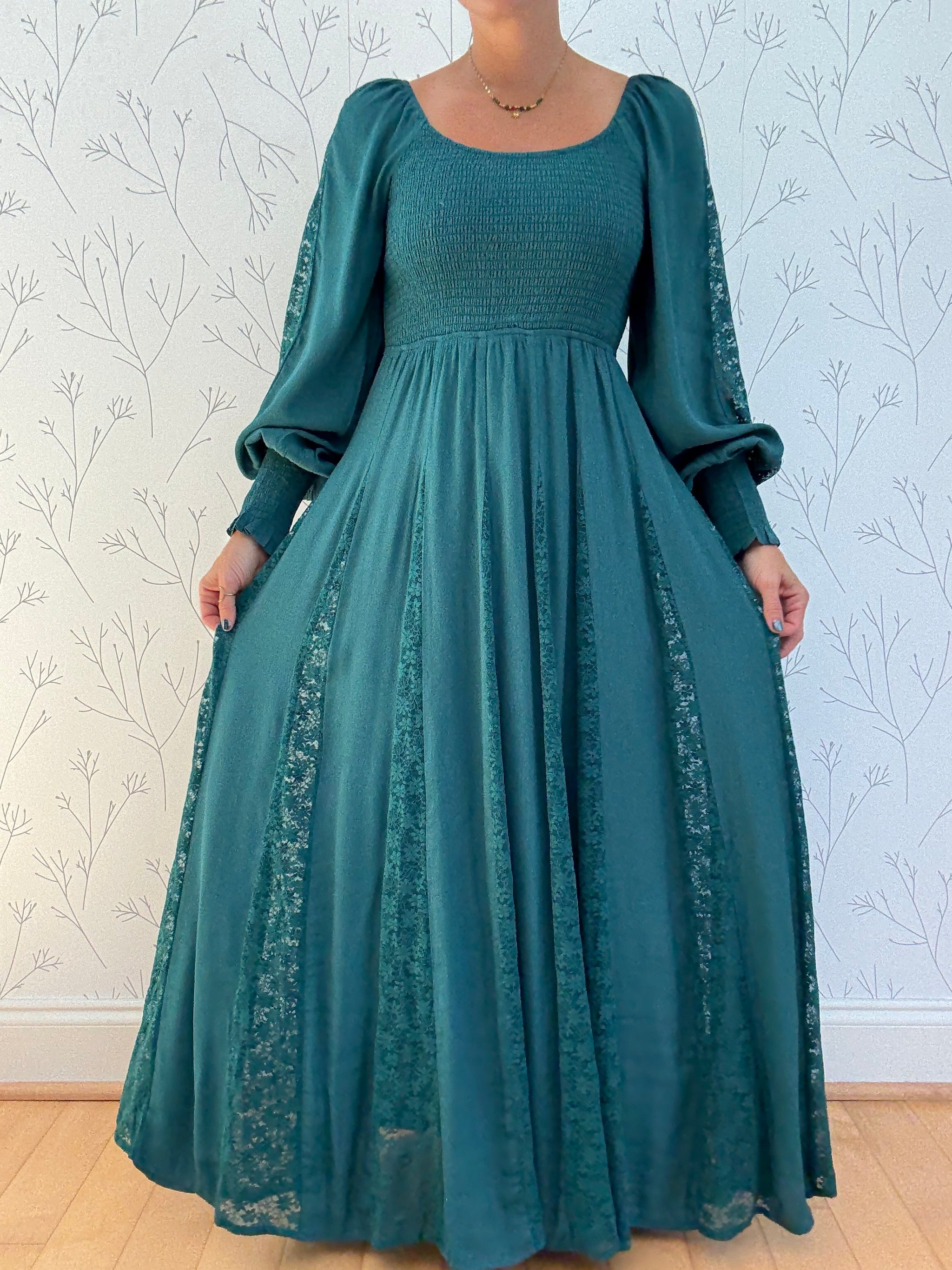 Lacewood Charm Maxi