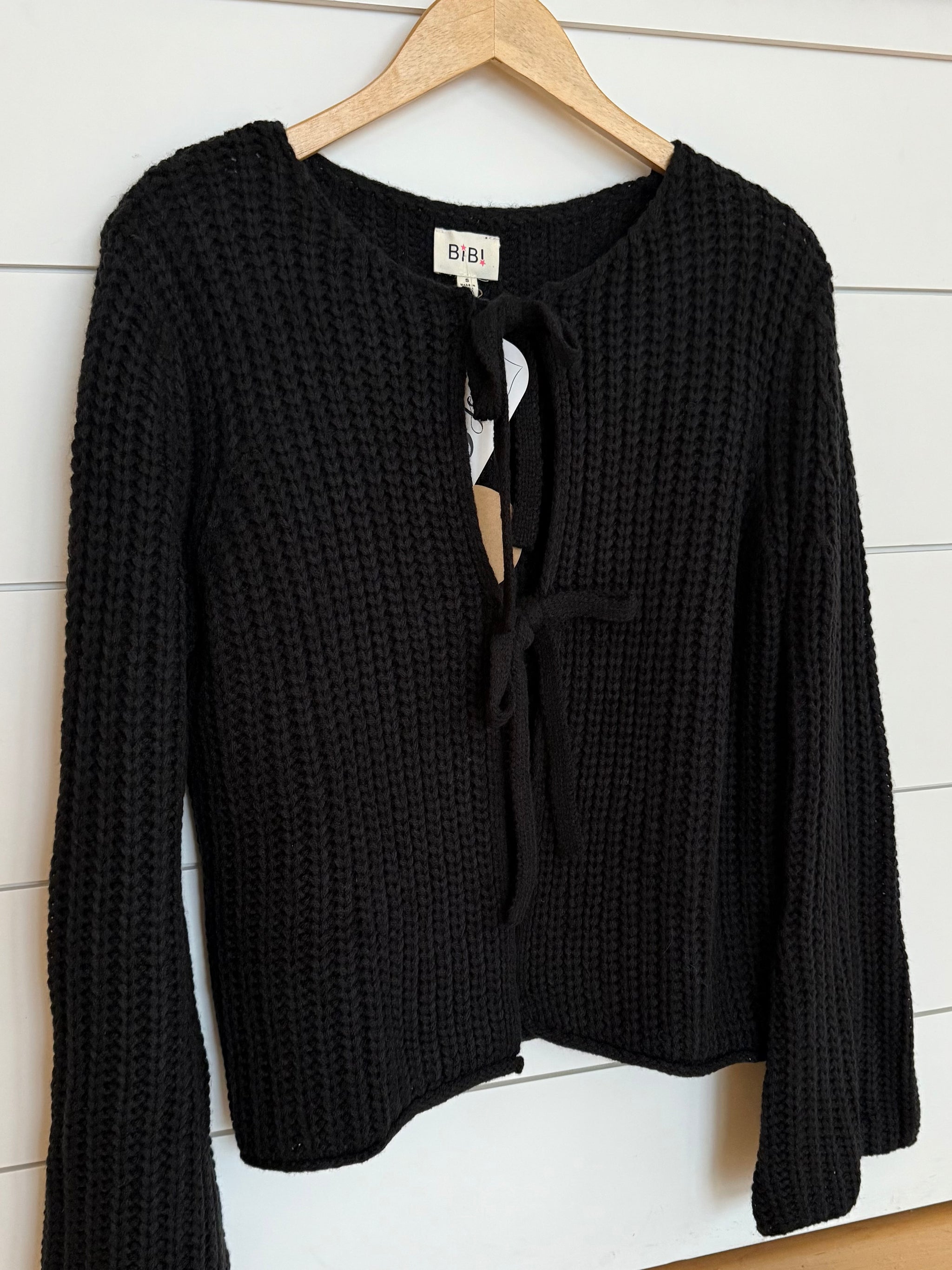 Knit & Knot Cardigan