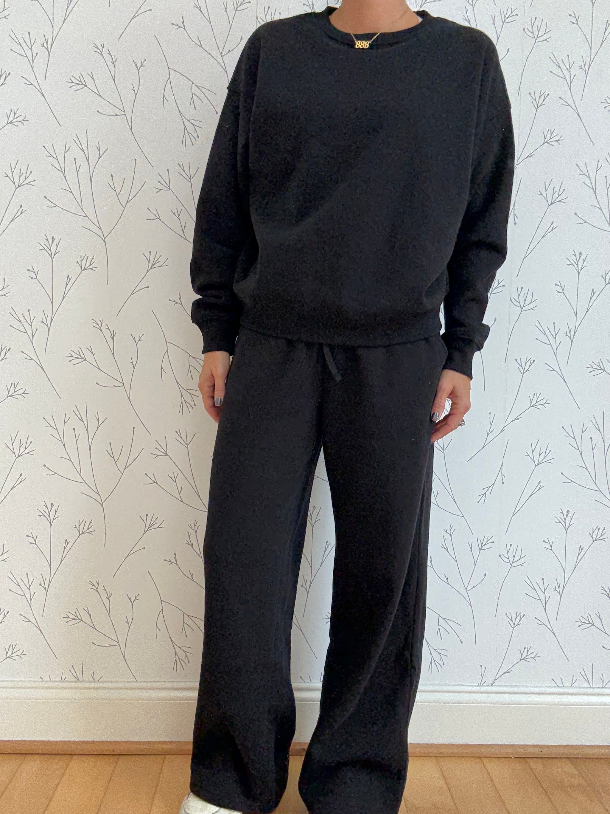 Cuddle Crew Fleece Lounge Set