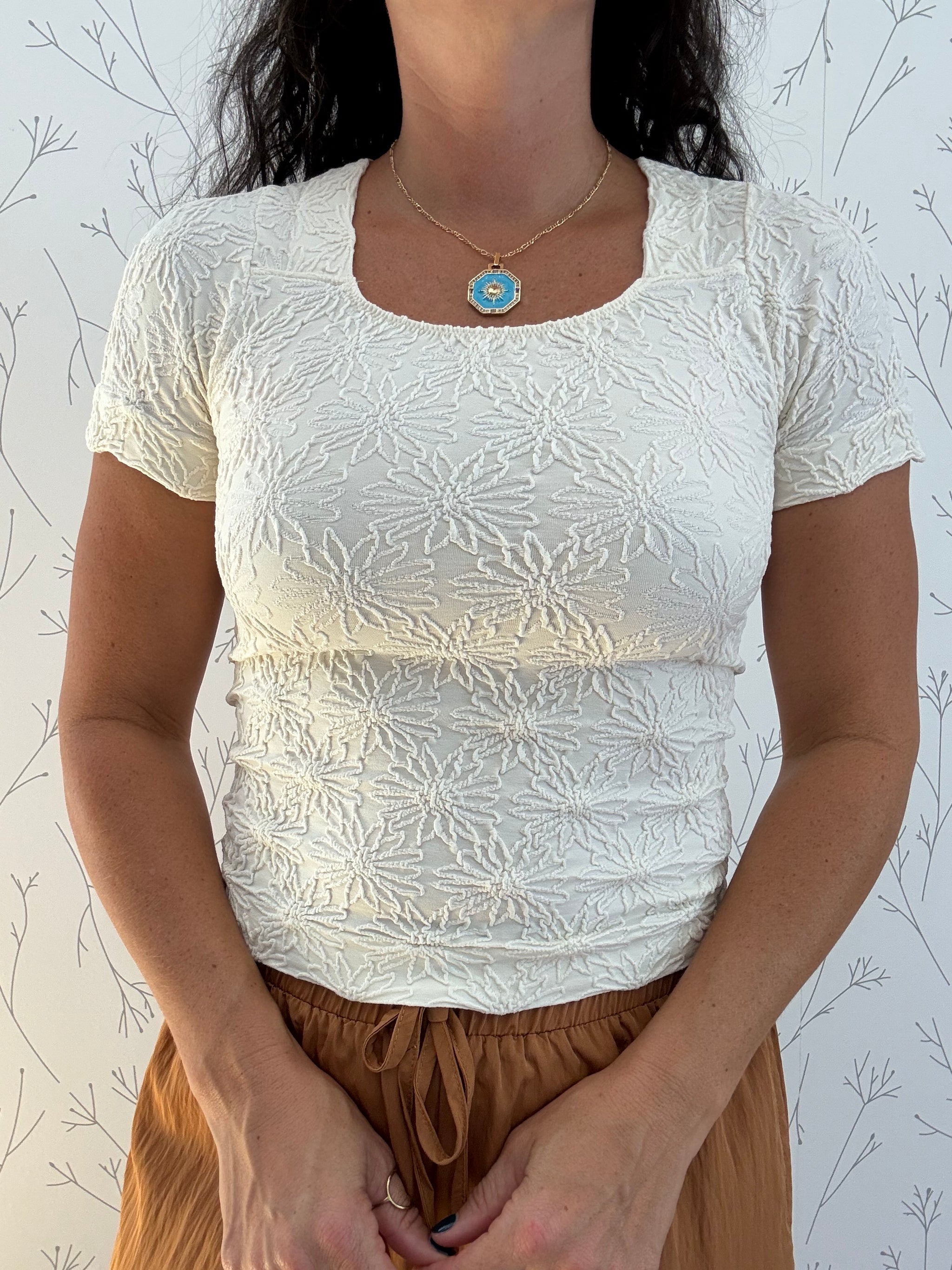Floral Textured Seamless Tee