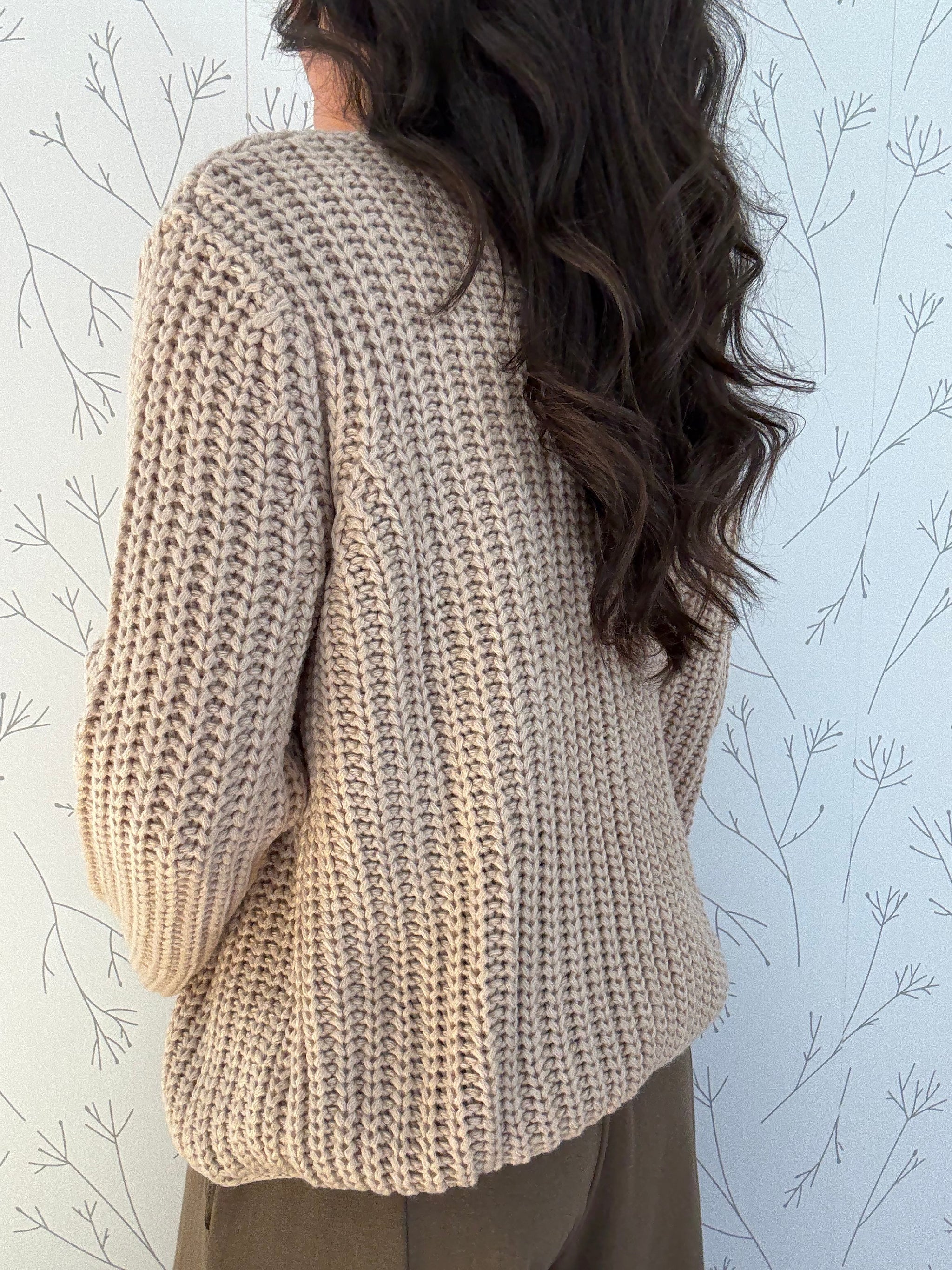 Knit & Knot Cardigan