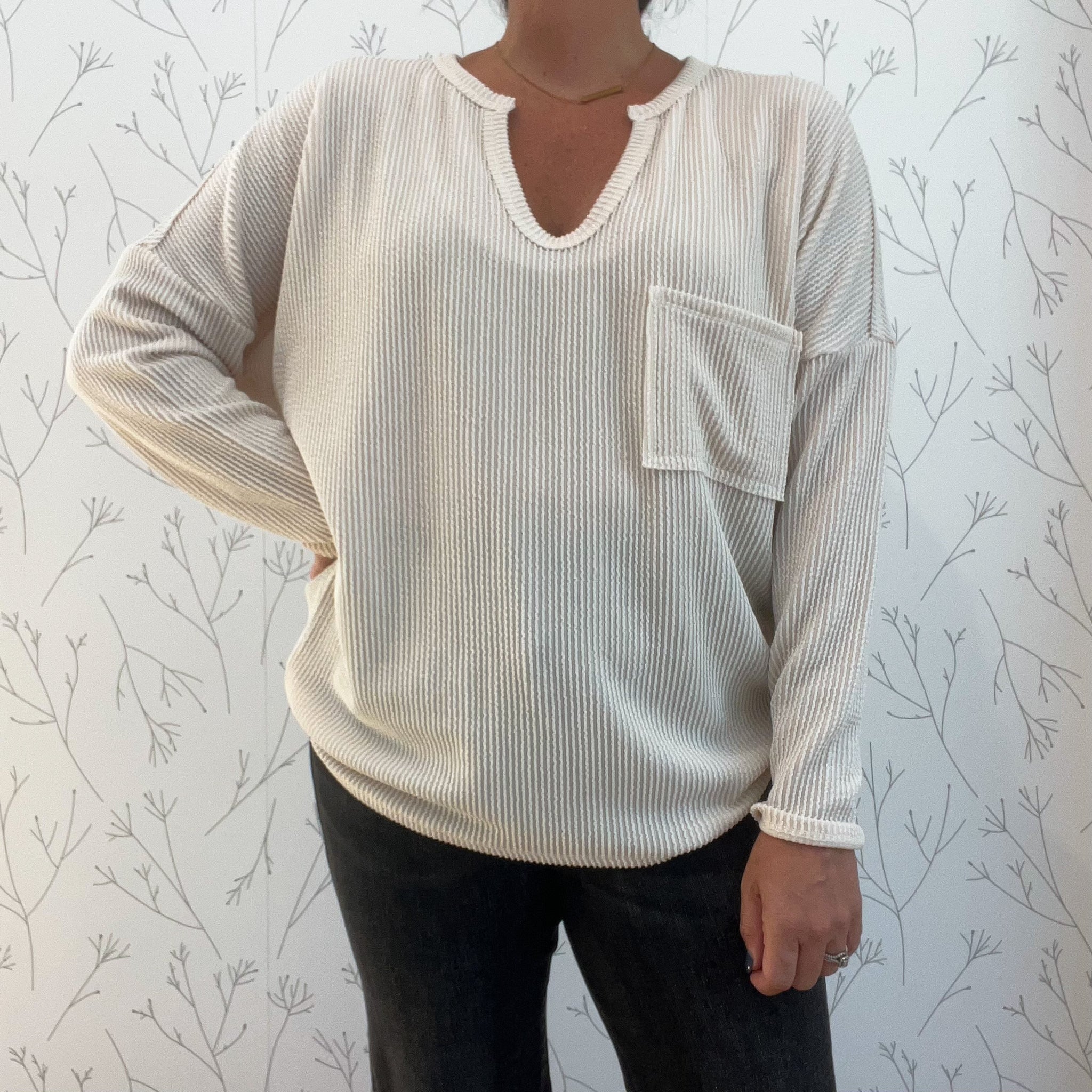 Rib Notch Neck Patch Pocket Top