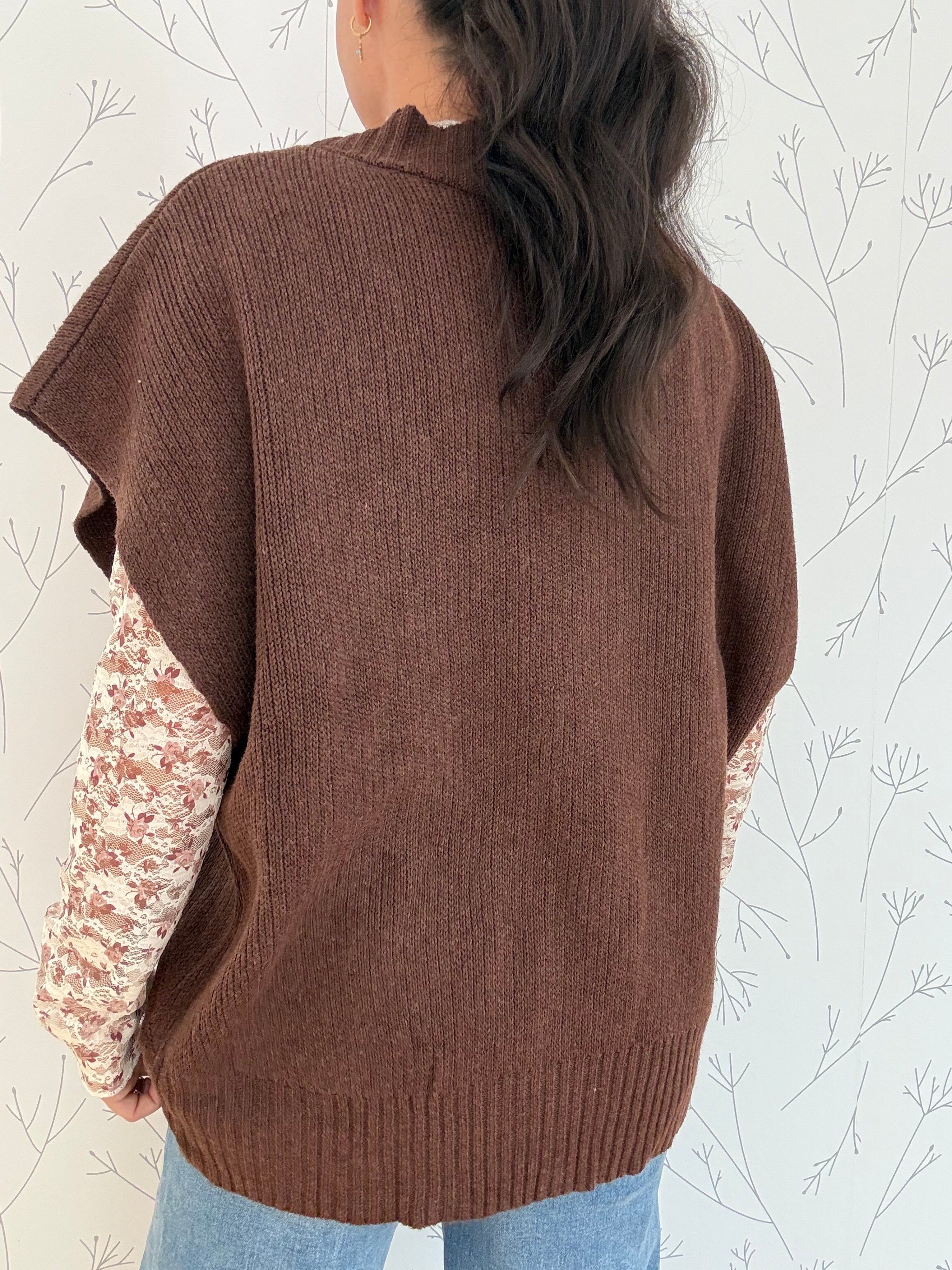 The Harvest Sleeveless Cardigan