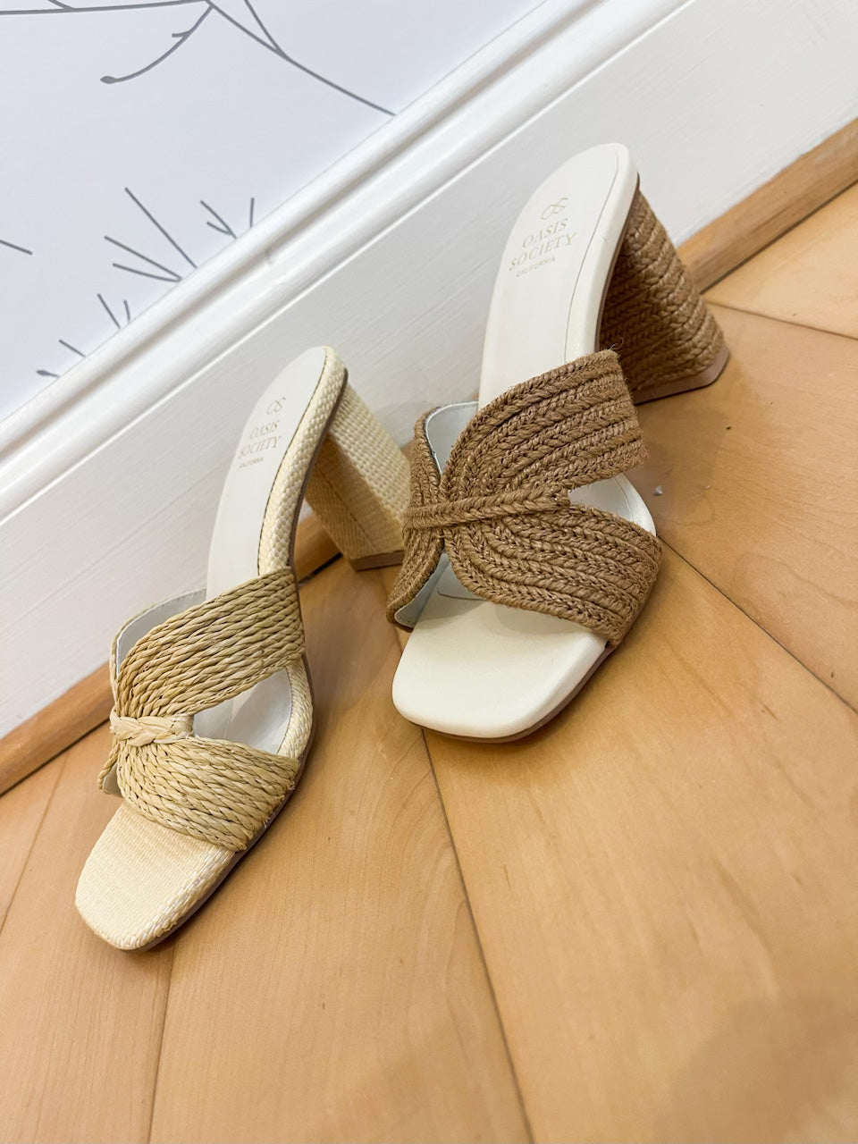 Santiago Raffia Heels