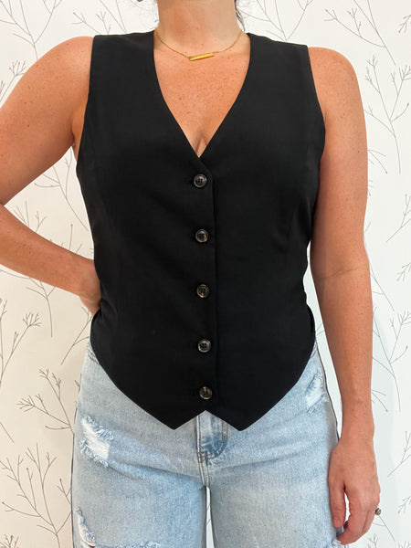 Sleeveless Classic Solid Vest