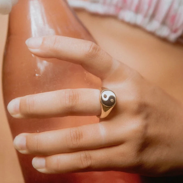Yin Yang Ring