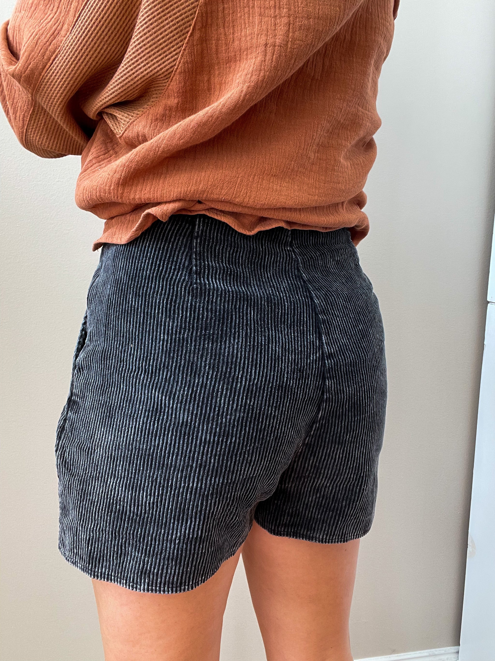 High Waist Pleated Detail Corduroy Shorts